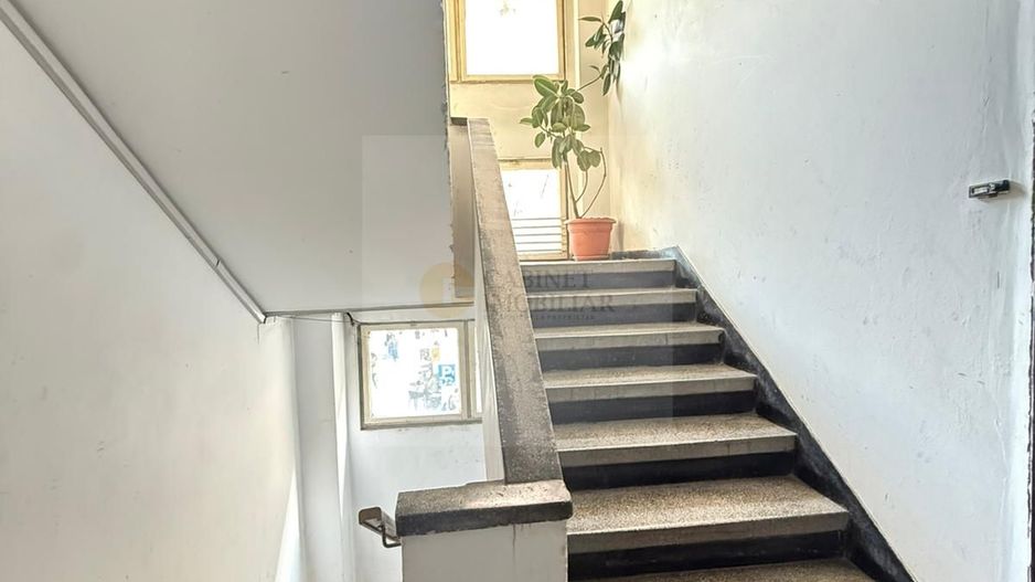 Garsoniera cu balcon | 30 mp  | Piata Mihail Kogalniceanu |  Etaj 1 - Poză 15