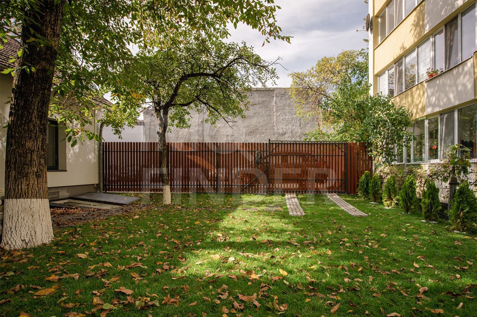 Vanzare apartament la casa 84 mp,  zona centrala, curte 200mp - Poză 14
