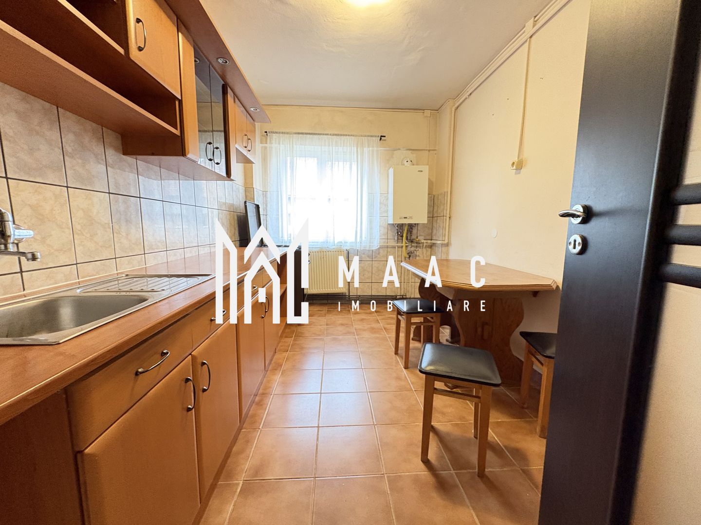 Apartament 3 camere | 2 băi I pivniță I pod I Zona Siretului - Poză 1