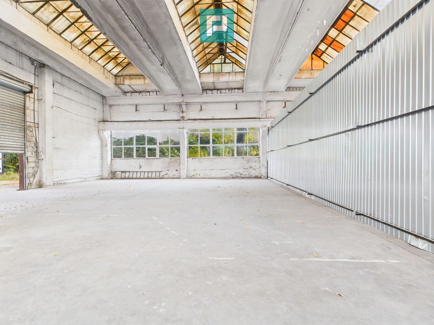 Hală de 218 mp pentru depozitare sau producție - Poză 3