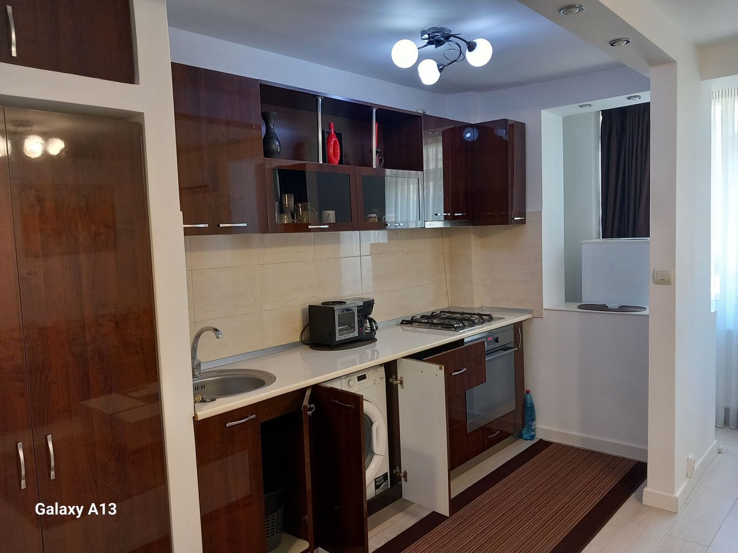 BRASADAS închiriază ap 2 cam etaj 1/8 50mp Piata UNIRII. - Poză 3