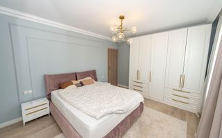 Vila in Tunari cu garaj si spatii de depozitare - Poză 9