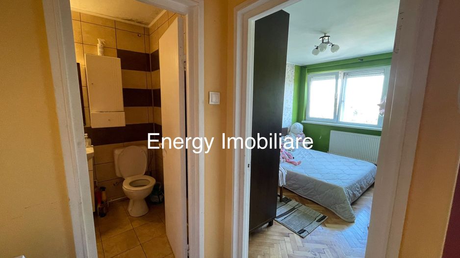 Apartament cu 2 camere,zona Libertății - Poză 4
