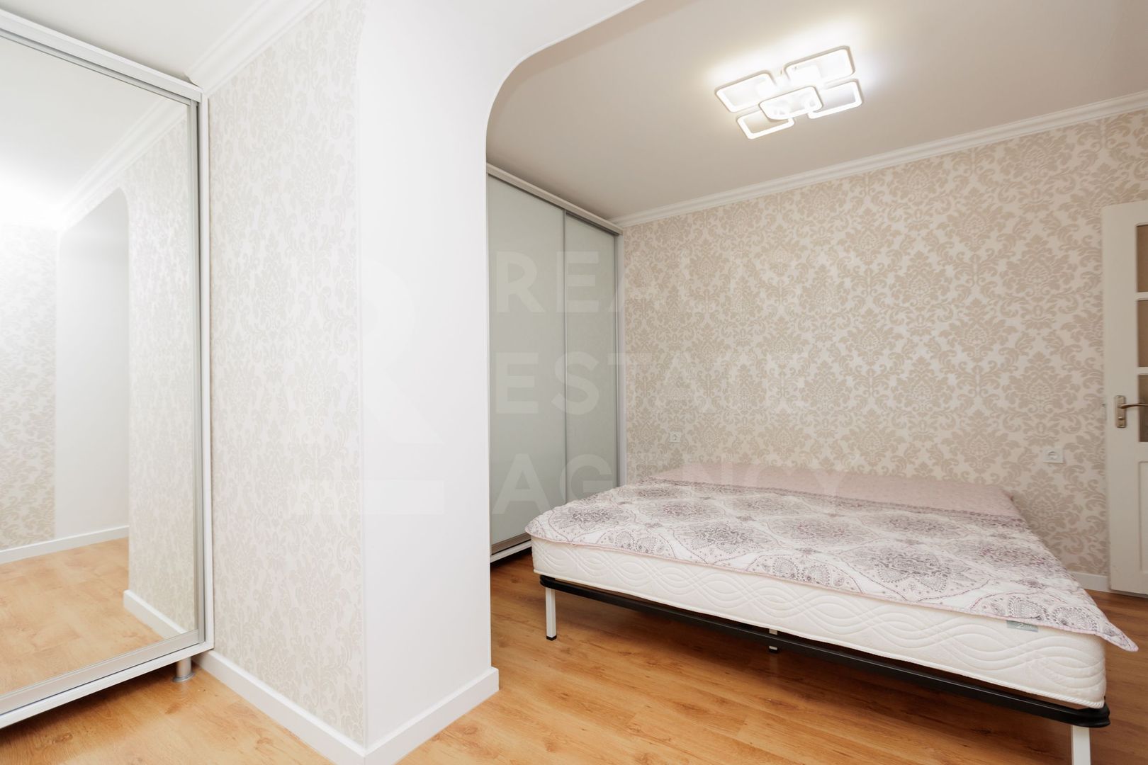 Vânzare, apartament, 2 camere, strada Alexandru cel Bun, Ialoveni - Poză 7