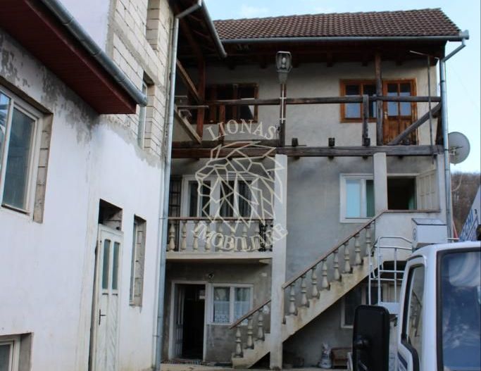 Casa 450 mp cu depozit/ atelier, 600 mp teren, Valea Ghinzii, Exclusiv - Poză 1
