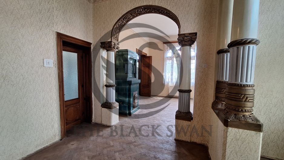 Casă/Vila interbelica de vanzare | Ploiesti, Ultracentral |Comision 0% - Poză 8