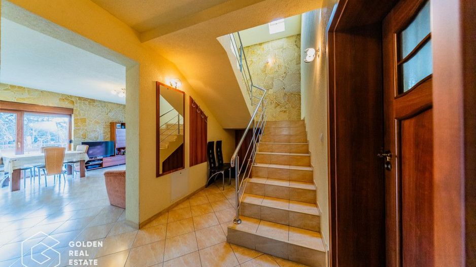 Casa cu 5 camere in Arad, zona Bujac – confort Si utilitate - Poză 24