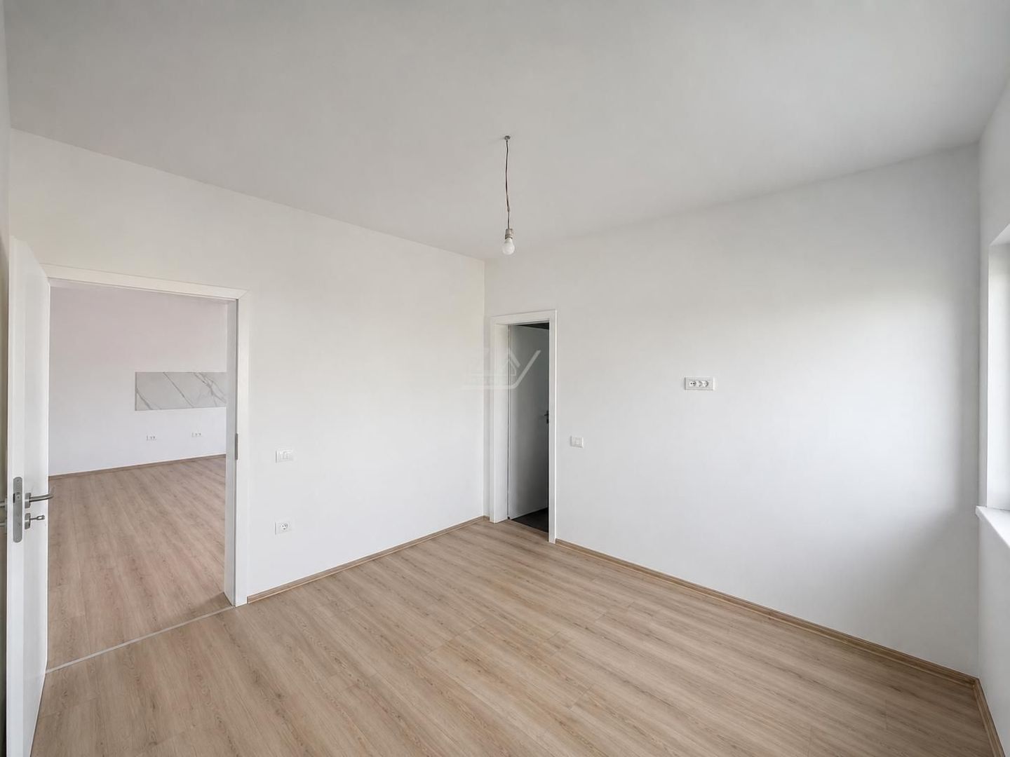COMISION 0! Duplex cu 4 camere finalizat.Toate utilitatile. - Poză 5