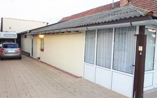 Casa cu 1064 mp teren, ideala pentru pensiune - Poză 32