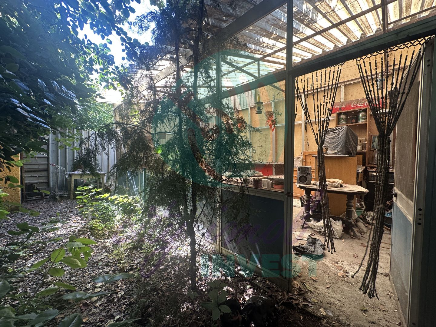 Casuta batraneasca cu teren 184 mp de inchiriat - Poză 6