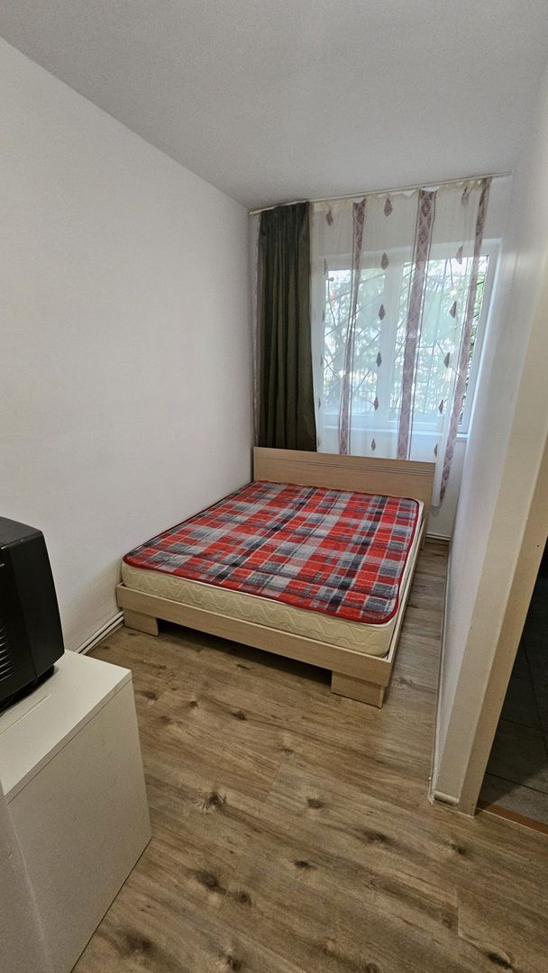 Vanzare garsoniera Titan - Poză 1