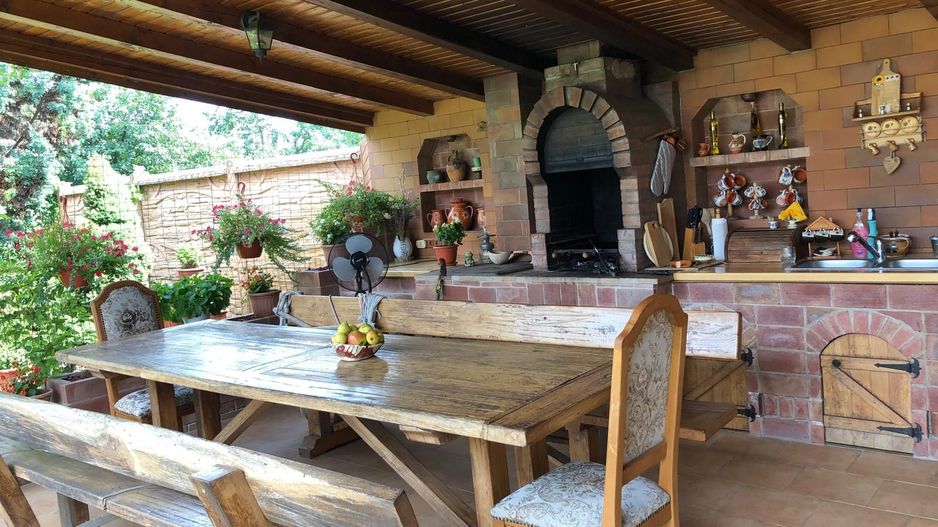 BRASADAS vinde casa cu 7 camere si teren 1100mp in zona Burdea. - Poză 15