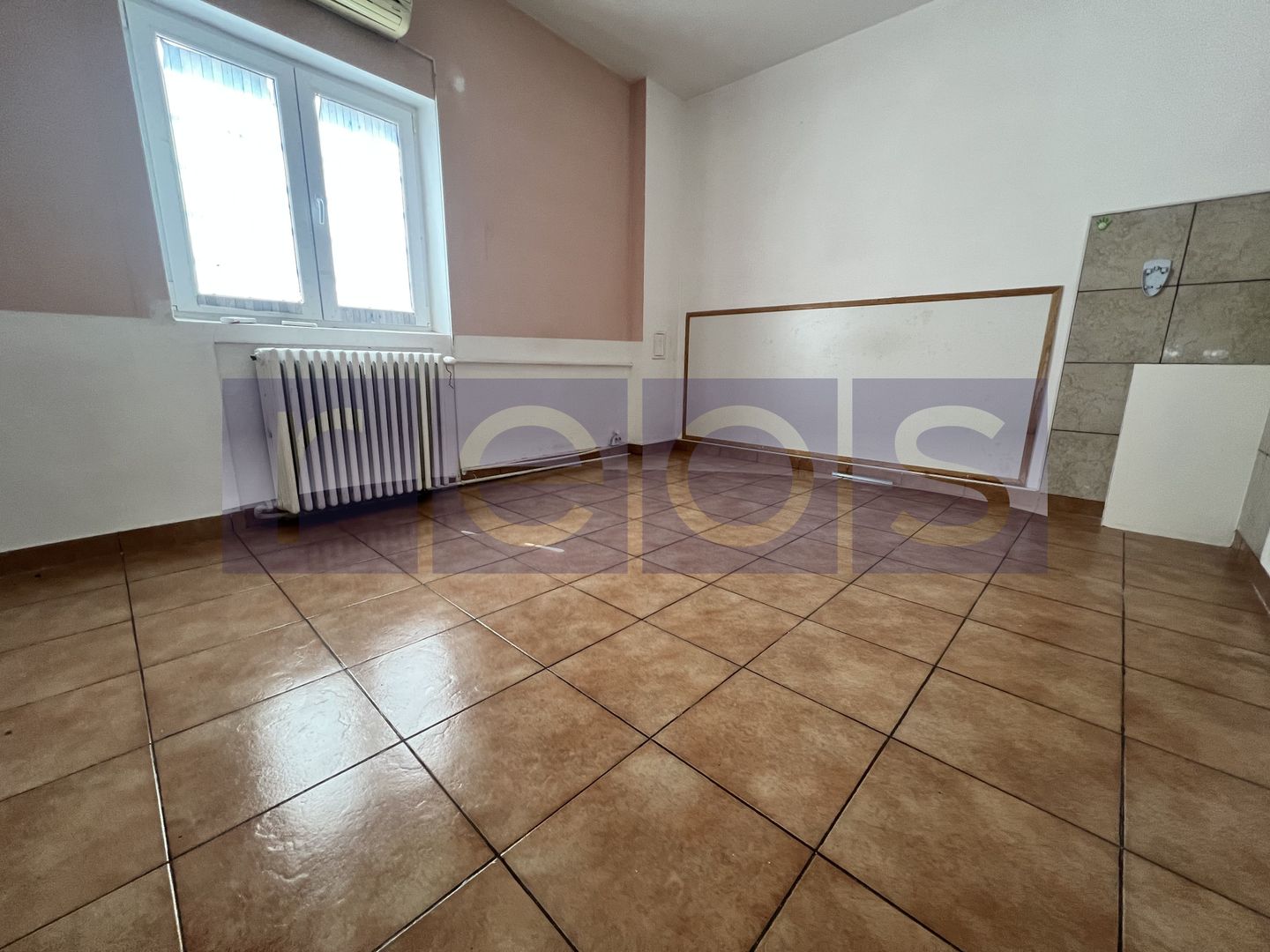 INCHIRIERE VILA | ZONA VITAN | 9 CAMERE - Poză 4