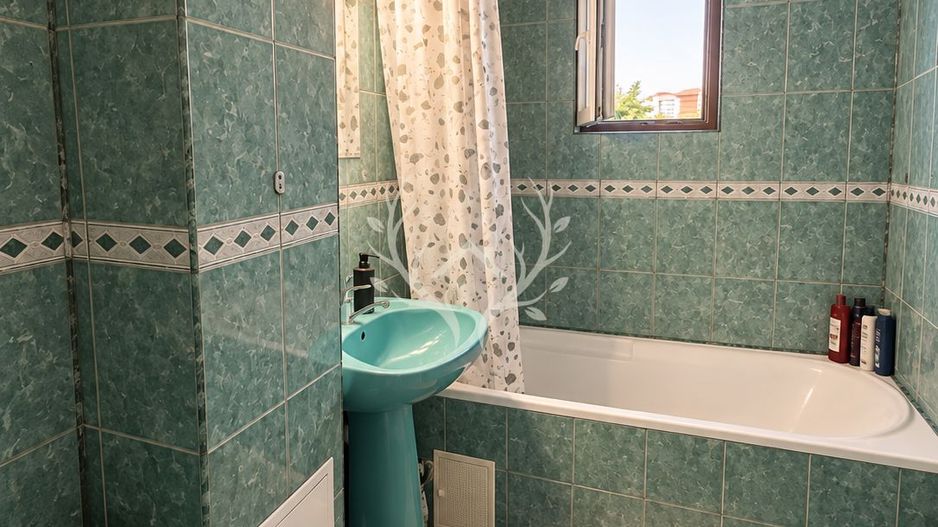 Apartament spatios cu 4 camere, zona centrala Apahida - Poză 9