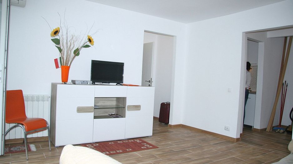CISMIGIU - P-ta M. Kogalniceanu, apartament 2 camere, etaj1 - Poză 2