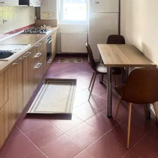 Un apartament care bifează exact ce contează spațiu lumină liniște și parcare - Poză 9