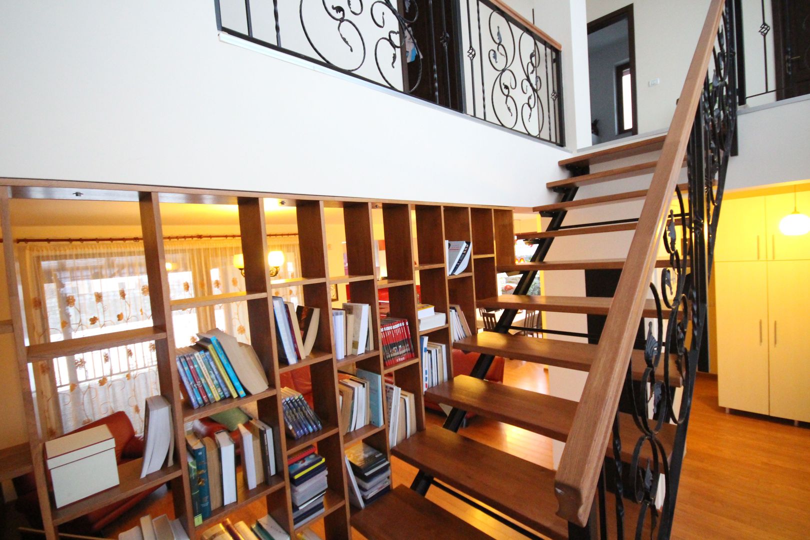 Calduroasa si primitoare - Poză 3