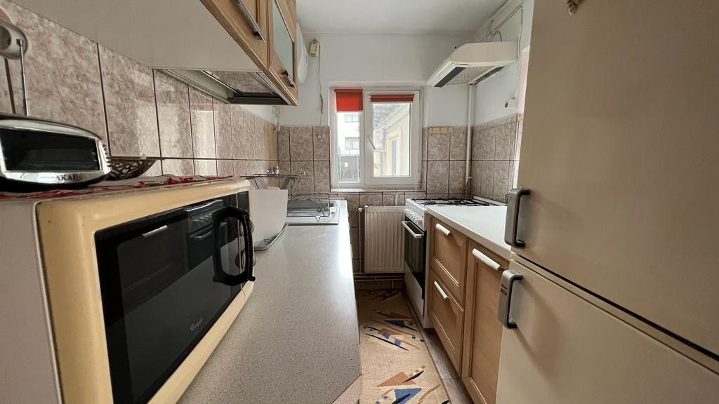 Dacia - Casa  4 camere, mobilată și utilată - Poză 13