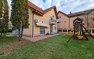 Vilă luminoasă I Gradina mare si loc de joacă privat I Iancu Nicolae