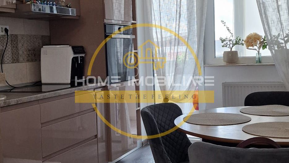 Apartament Pacurari 3camere/decomandat/bucatarie open space living - Poză 1