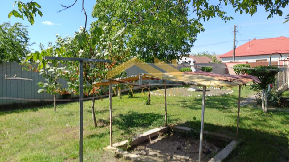 Casa de vanzare in Vladimirescu in zona primariei. - Poză 36