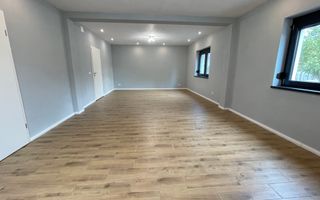 Casa spatioasa,amenajata in zona Lipovei - Poză 3