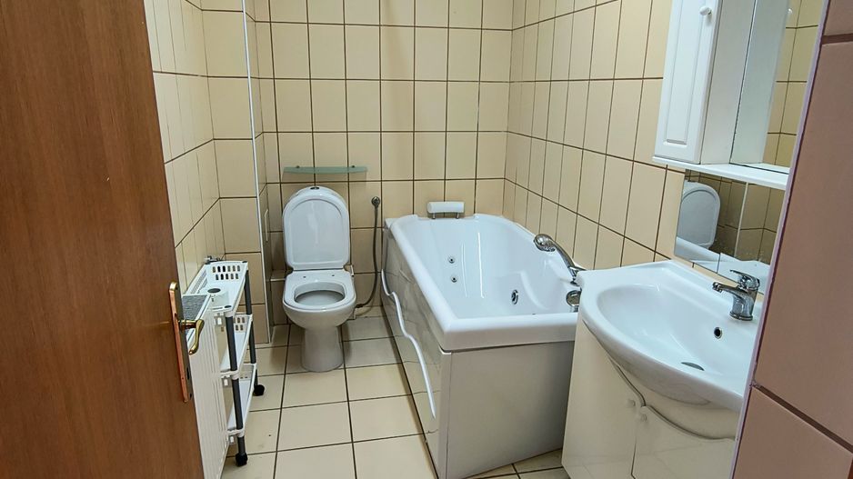 Vila Complex The CLASS,- rond OMV Pipera- curte - garaj - Poză 13