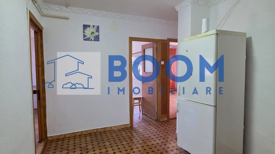 Apartament 3 camere | Centrala proprie | Proiect lift aprobat - Poză 3