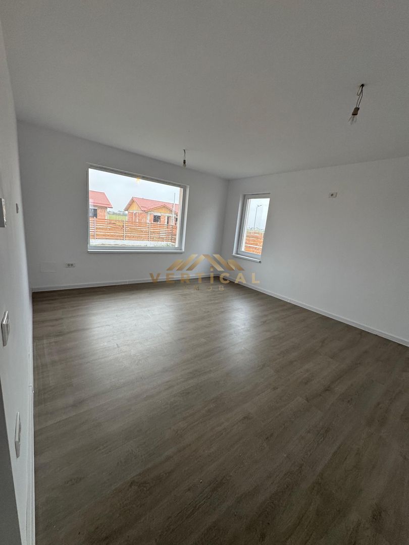 Casa 3 Camere la intrare in comuna Berceni - Poză 9