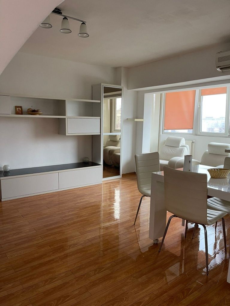 Vanzare Garsoniera 3 minute Mall Vitan - Poză 7