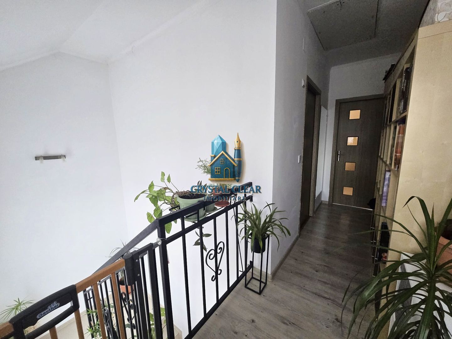 Casă 4 camere + teren de 308 mp - zona Sângeorgiu de Mureș - Poză 10