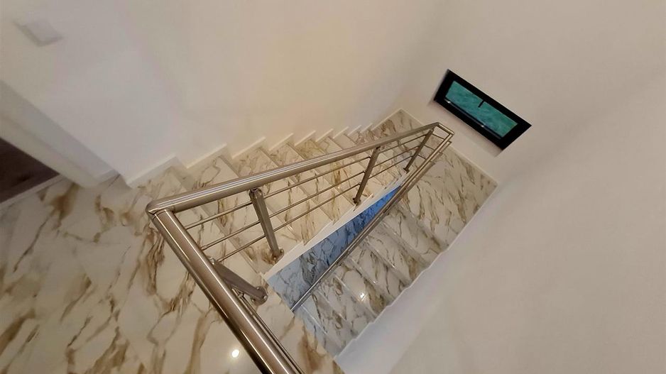 Vila superba cu 5 camere, intabulata 2025, P+E, toate utilitatile.  Harman - Poză 5