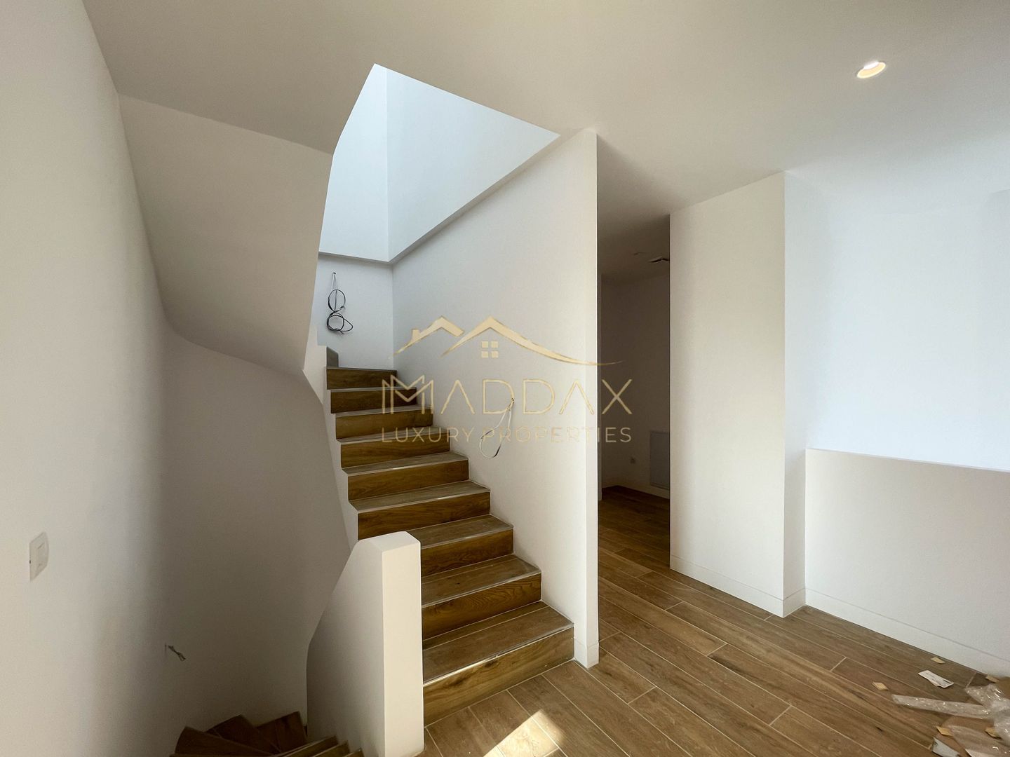 Impressive Penthouse-Triplex ** Green Building***/ 3 parking / Stefan Cel Mare - Poză 21