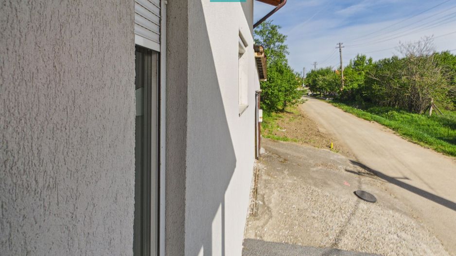 Casă retrasă Pișchia – 4 camere, teren 920 mp - Poză 49