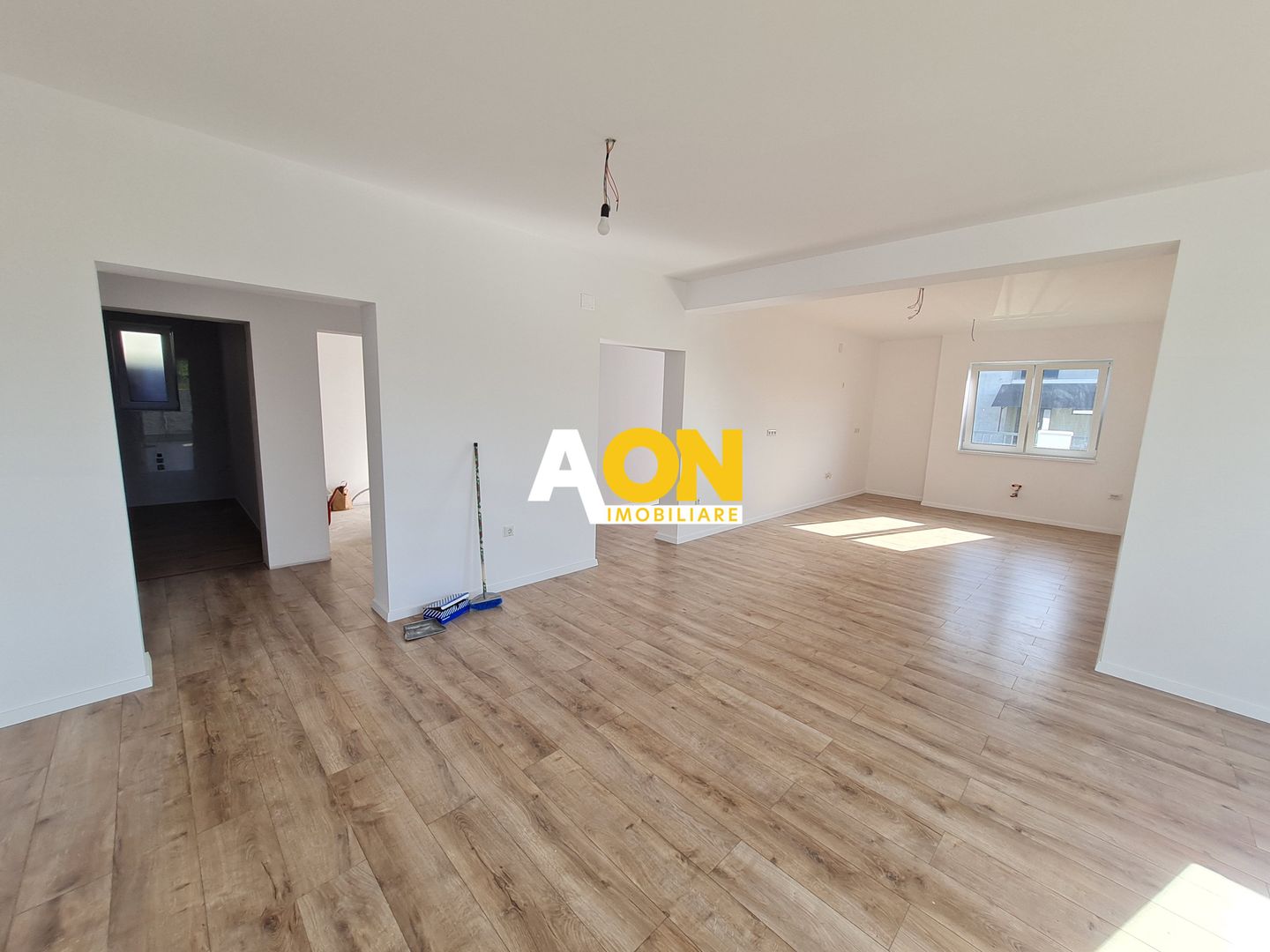 Casa 3 Camere, 132mp, Teren 480 mp, Toate Utilitatile, Zona Micesti - Poză 4