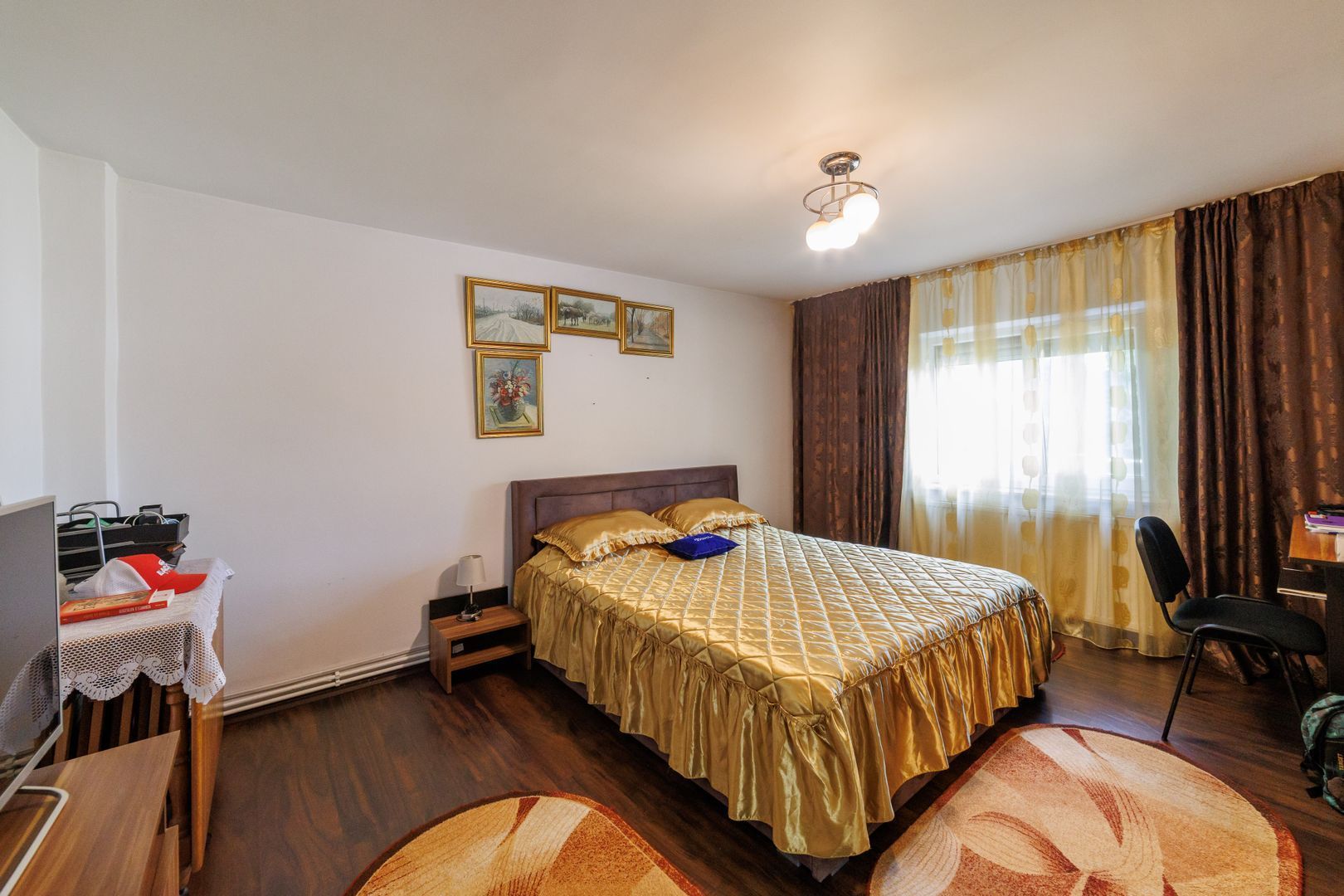 Casă cu teren de 634 mp și beci | Calea Câmpulung, Pitești - Poză 7