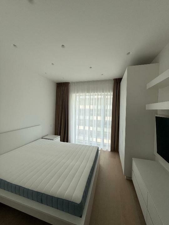 Închiriere apartament 2 camere cu vedere spectaculoasă la Sky Tower şi Promenada - Poză 7