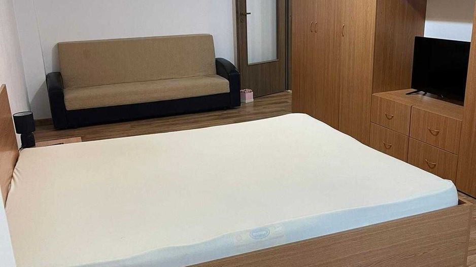 garsoniera decomandata pe Bd Brancoveanu S4 - Poză 1