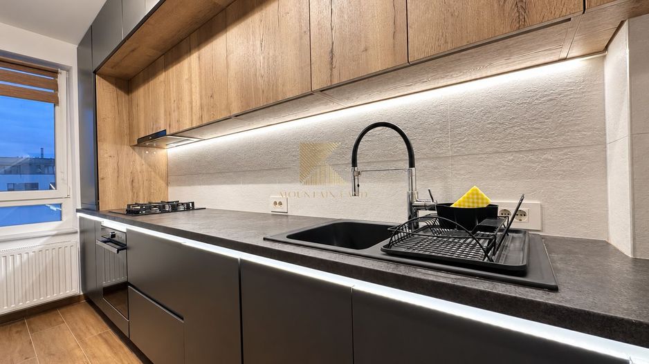 Apartament premium cu 2 camere, decomandat, etaj 5, Kasper Coresi Mall - Poză 10