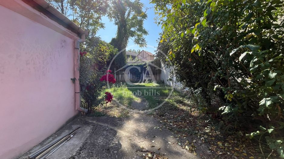 Casa de vanzare cu 4 camere in zona Nufaru,  Oradea - Poză 9