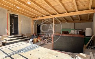 Casă de vânzare P+E+M cu 7 camere in Cartierul Grigorescu, Oradea - Poză 23