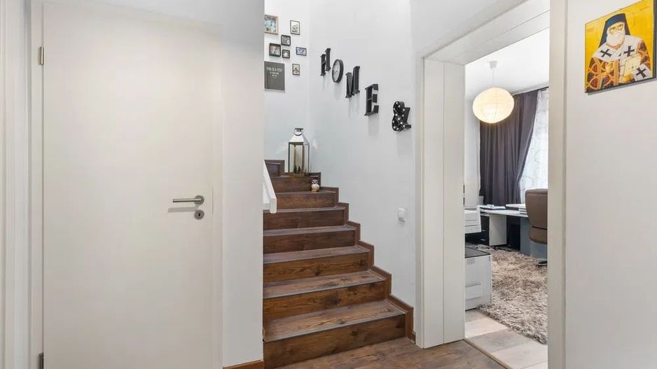 Casa in duplex - 4 camere Sanpetru, Brasov - Poză 3