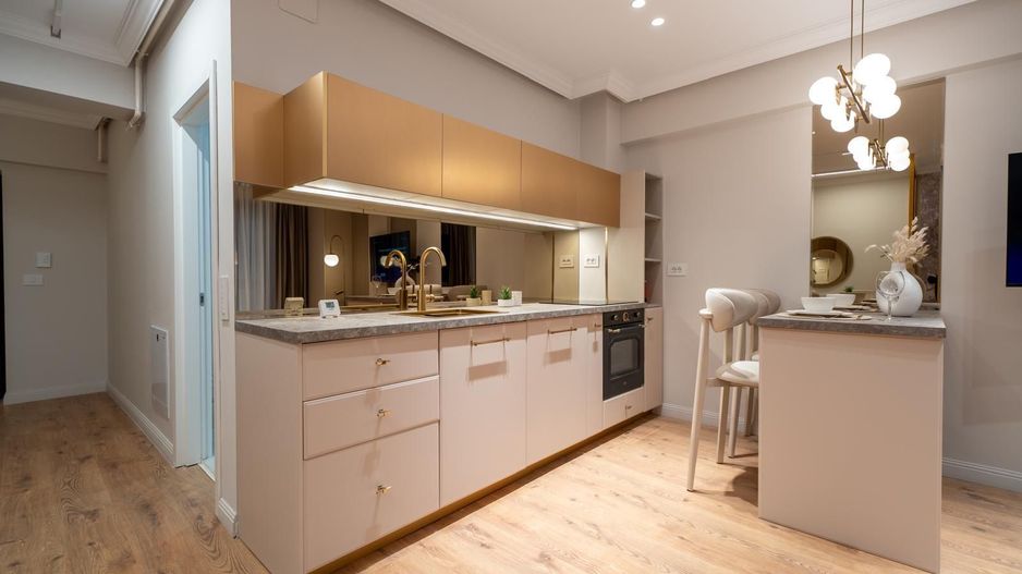 Studio complex nou | Mobilat și utilat | - Poză 1