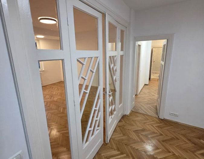 Închiriere 3 camere Unirii, Coposu, etaj 2, centrala, 100 mp, pretabil Birou - Poză 3