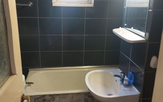 3 camere decomandat, 2 balcoane , Aradului-Torontalului - Poză 8