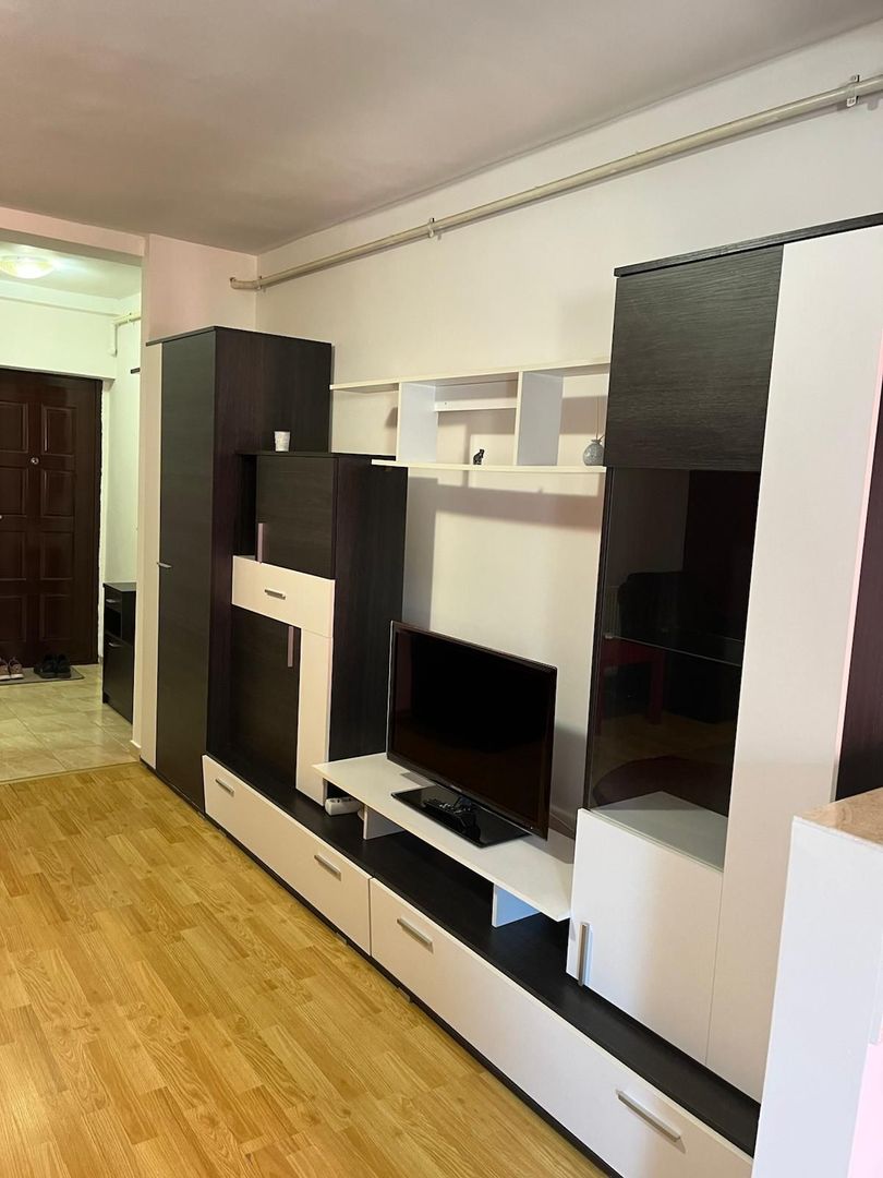 Studio spațios | Parc Sebastian - Strada Ileana Cosanzeana - Poză 2