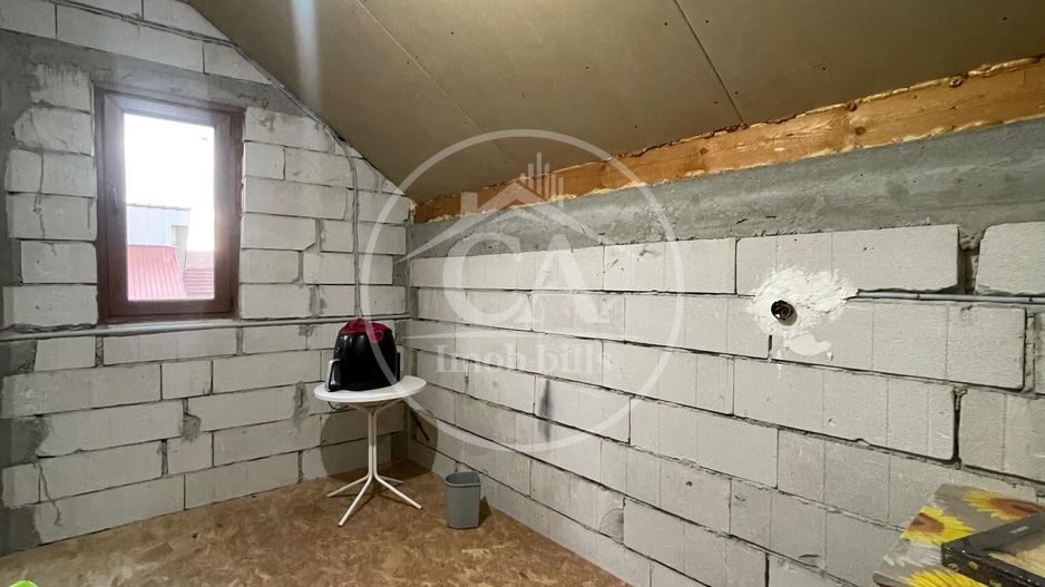 Casa de vânzare cu 7 camere in zona Nufarul, Oradea - Poză 20