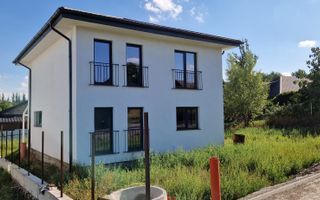 Casa la rosu Falticeni- Cartier Privat - Poză 1