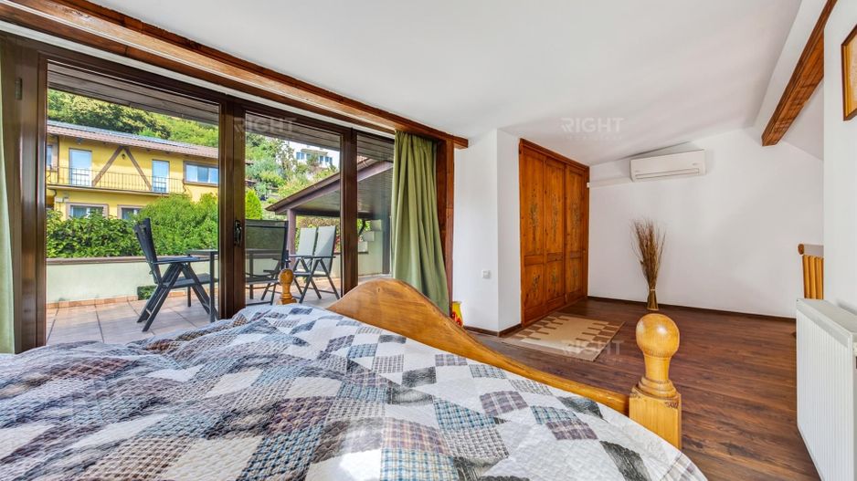 Casa pe 3 niveluri | Terasa cu priveliste | 3 parcari | Pozitie centrala - Poză 29