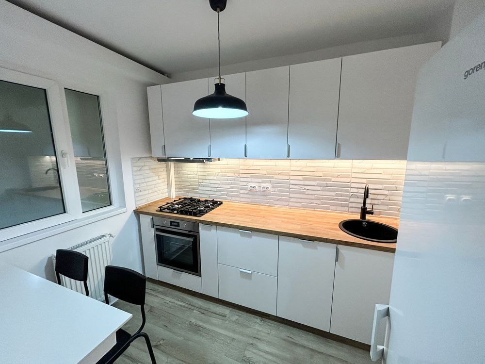 APARTAMENT RENOVAT 3 CAMERE ZONA DRUMUL TABEREI - Poză 1